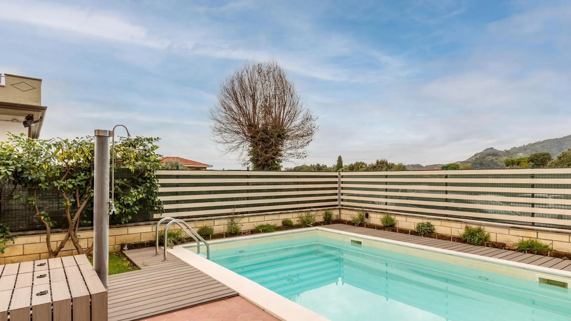 Relax In Villa - Versilia Масса Италия
